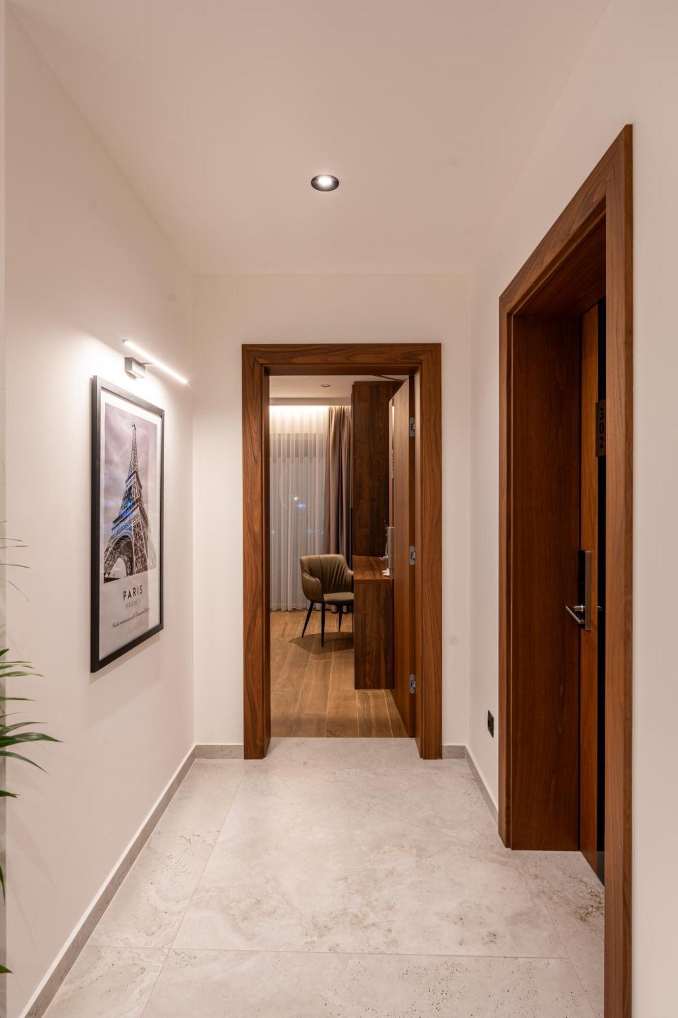 Ruby Hotel Prishtina Pristina Kültér fotó