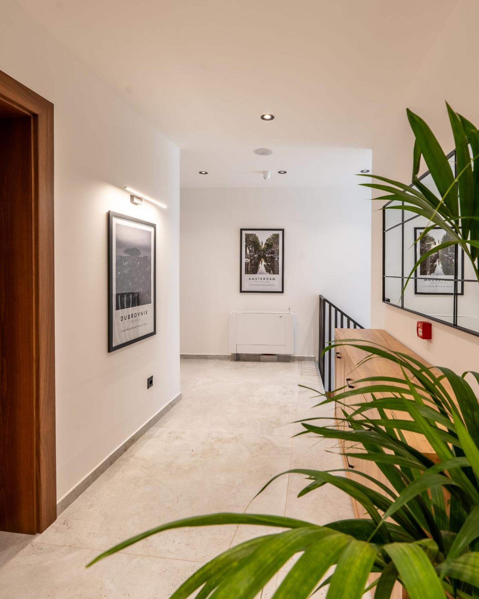 Ruby Hotel Prishtina Pristina Kültér fotó