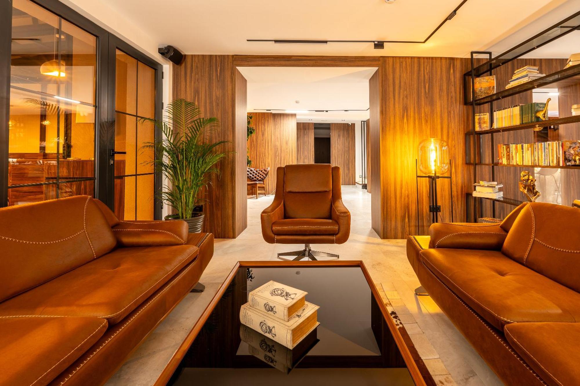 Ruby Hotel Prishtina Pristina Kültér fotó