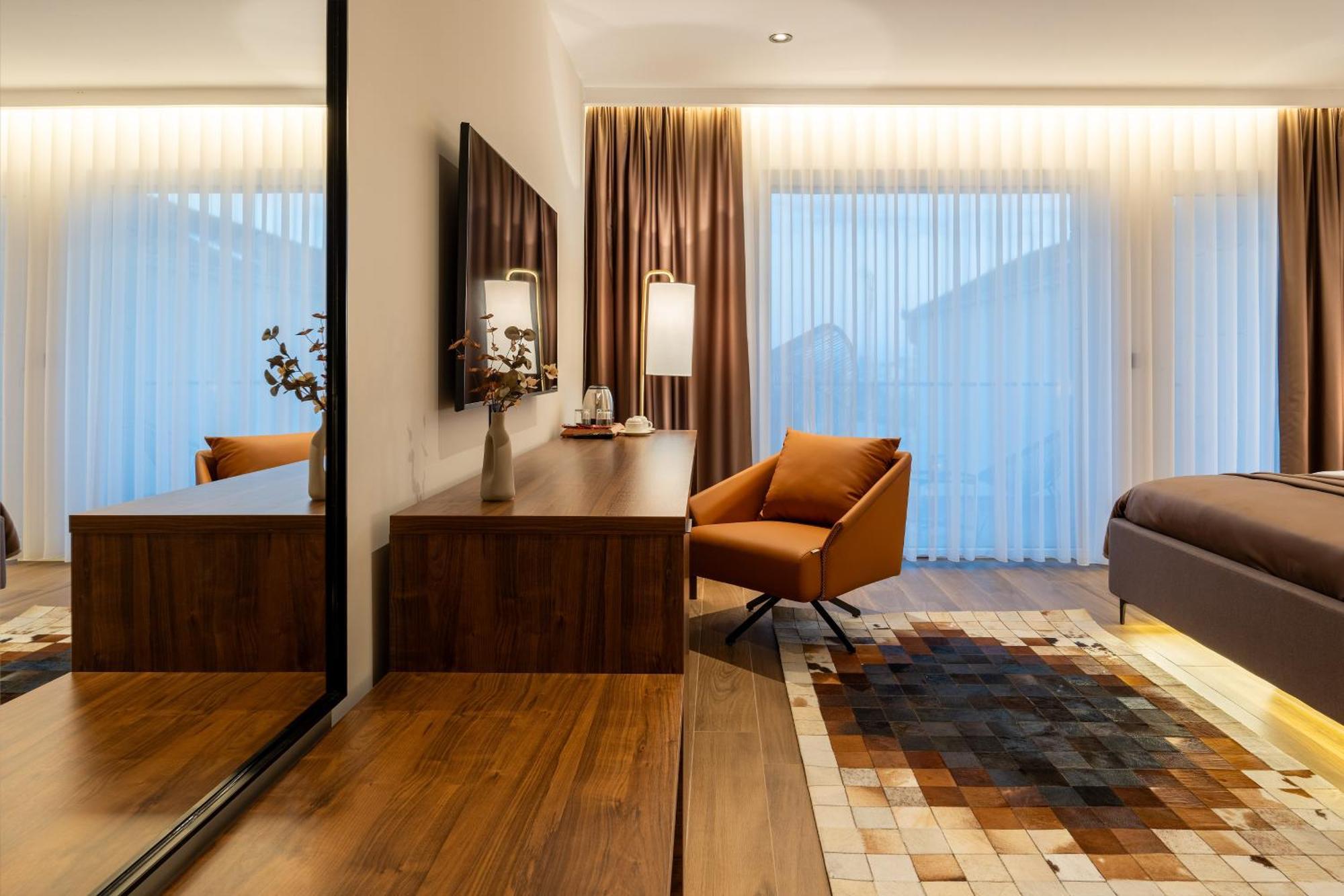 Ruby Hotel Prishtina Pristina Kültér fotó