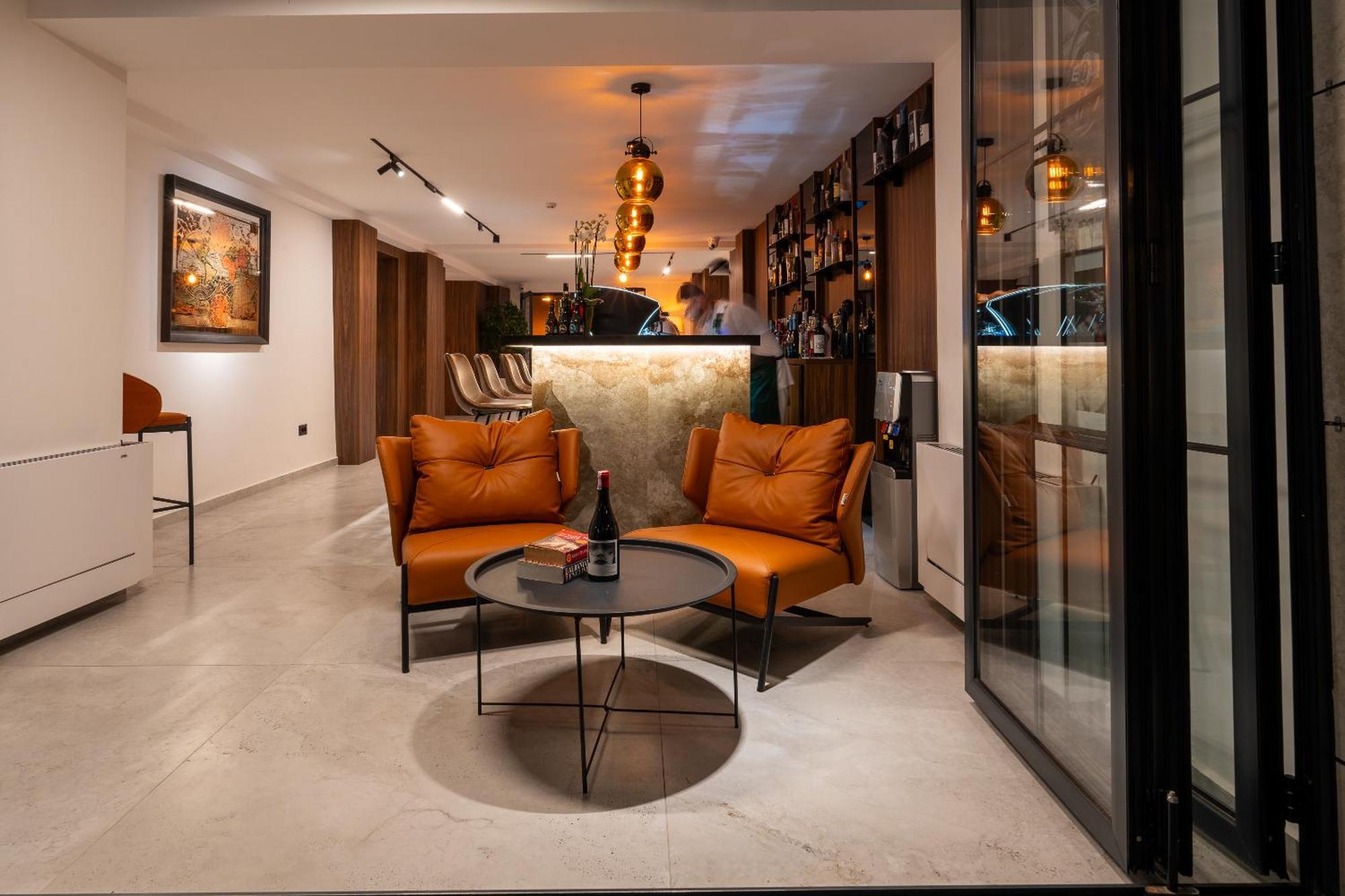Ruby Hotel Prishtina Pristina Kültér fotó